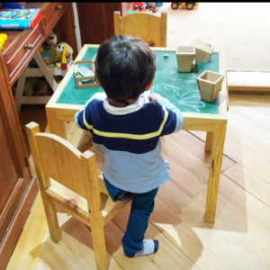 Mesa de Juego o Estudio 3